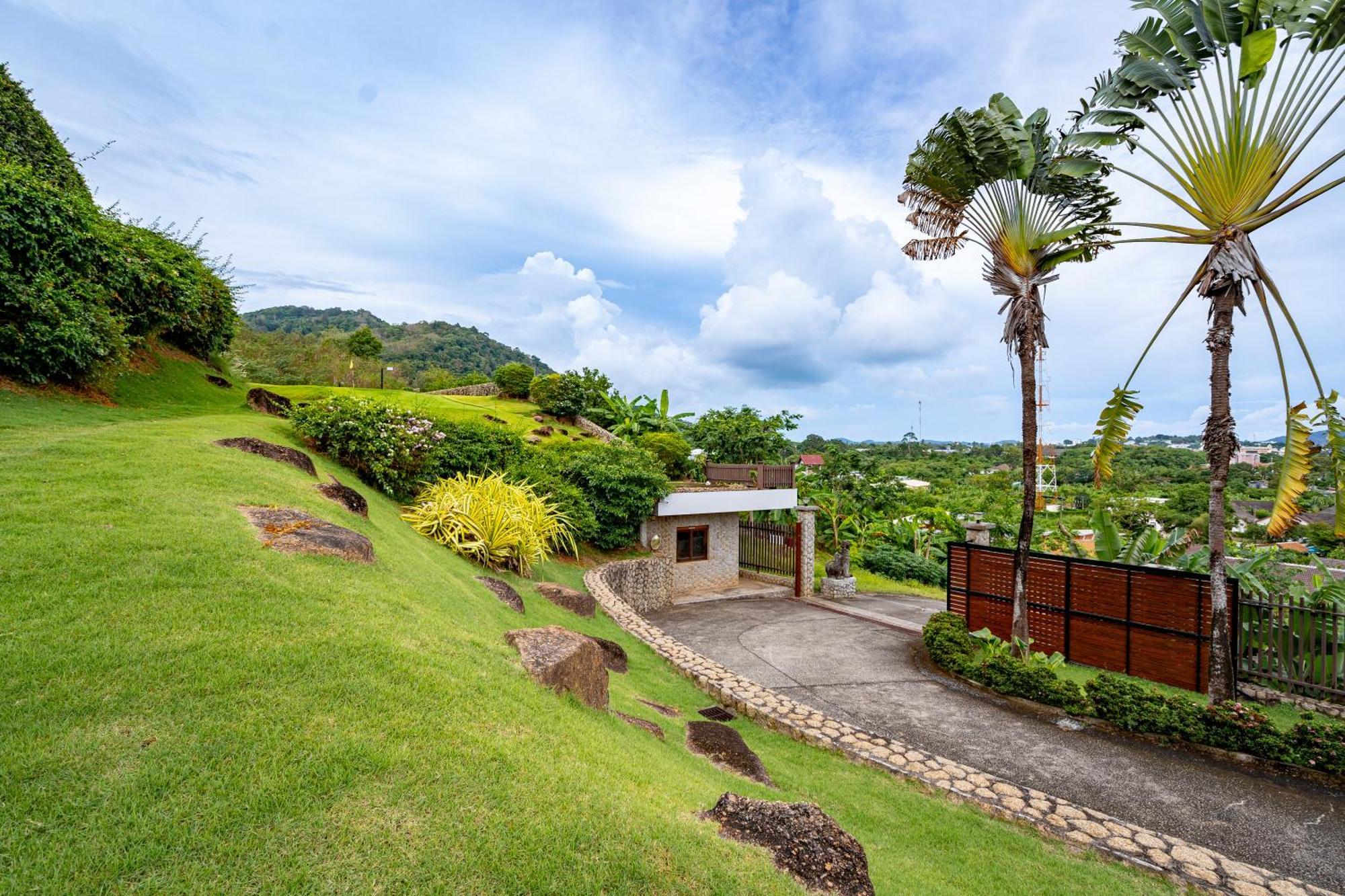 Royal Legacy Private Villa With Private Golf Course Phuket Bagian luar foto