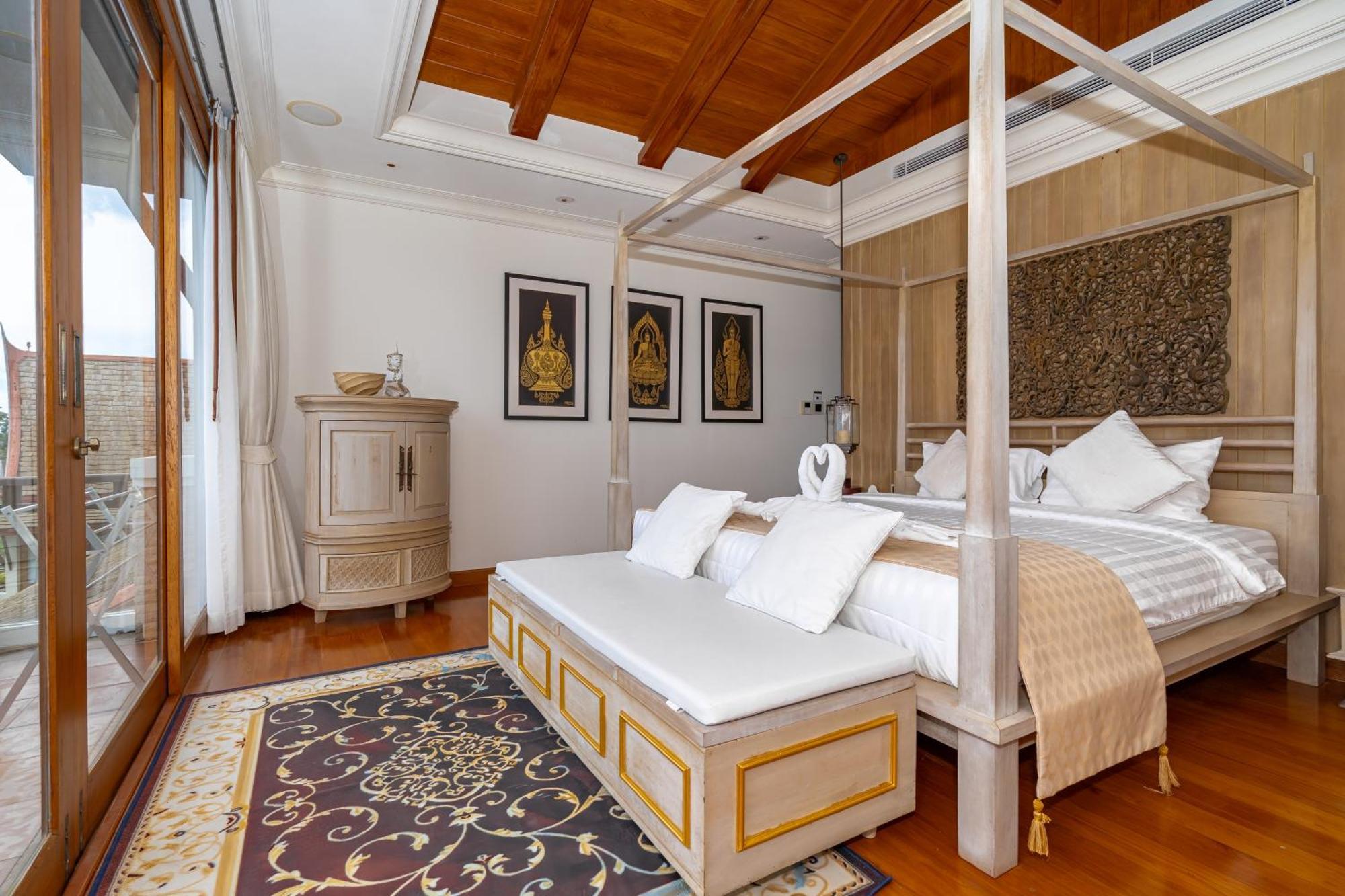 Royal Legacy Private Villa With Private Golf Course Phuket Bagian luar foto